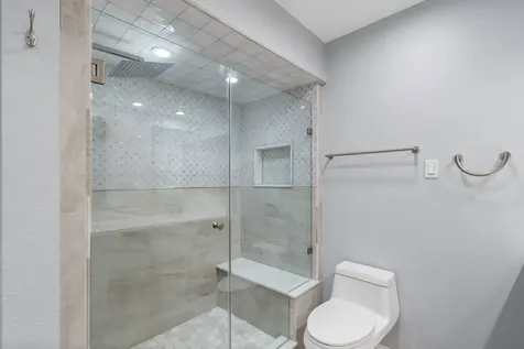 5913 Sugar Hill Drive 225 Houston TX 77057