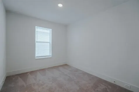 7609 Victory Reserve Street Houston TX 77088