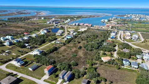 3901 Las Palmas Galveston TX 77554
