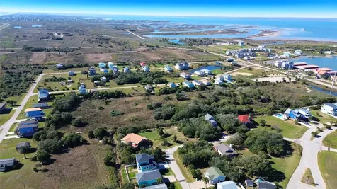 3901 Las Palmas Galveston TX 77554