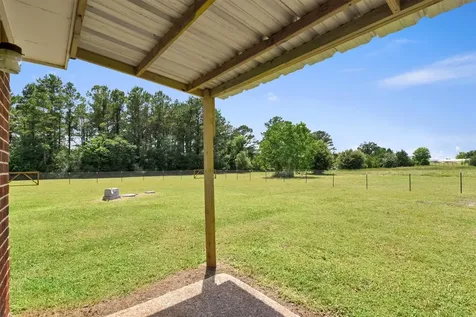 57 Trail Ridge Road Huntsville TX 77320