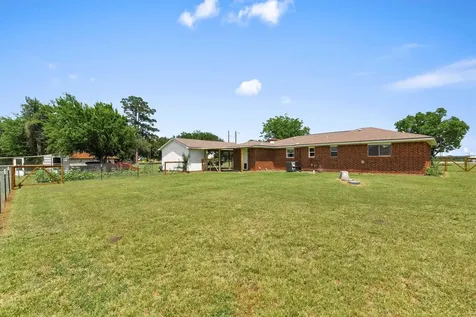 57 Trail Ridge Road Huntsville TX 77320