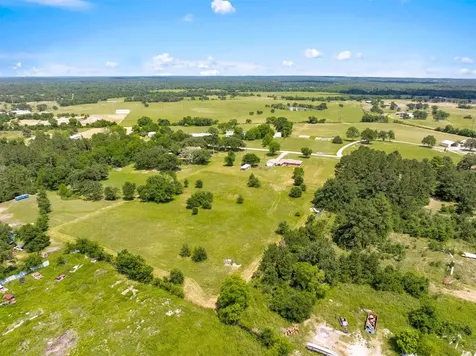 57 Trail Ridge Road Huntsville TX 77320