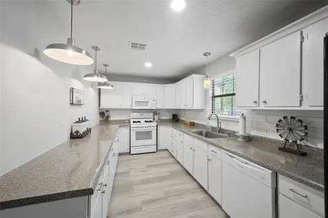 287 Blue Lake Drive Huffman TX 77336