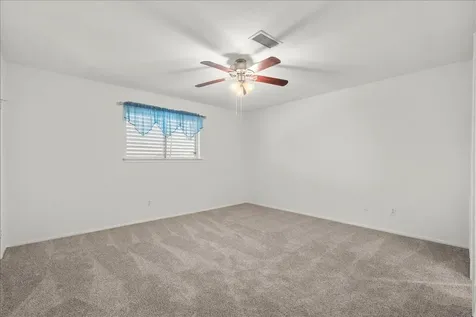 8908 Glacier Avenue Texas City TX 77591