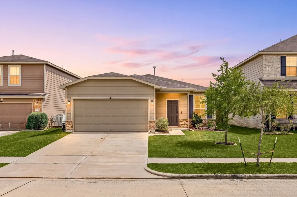 6822 Dayridge Lane Houston TX 77048