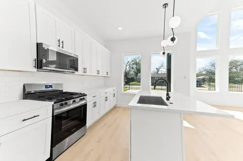 5903 Doolittle Boulevard A Houston TX 77033