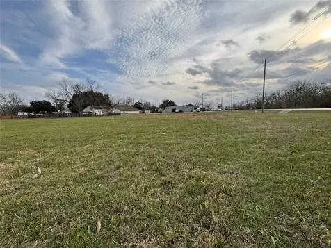 205 W Columbus Drive Wharton TX 77488