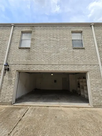 3800 Tanglewilde Street 605 Houston TX 77063