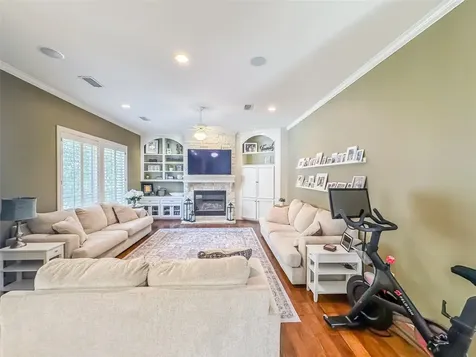 38 E Thymewood Place The Woodlands TX 77382