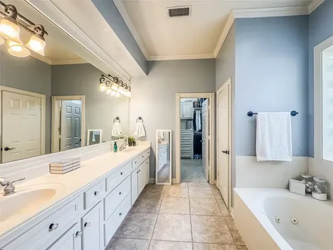 38 E Thymewood Place The Woodlands TX 77382