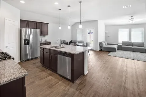 22727 Petrizzi Lane Katy TX 77449