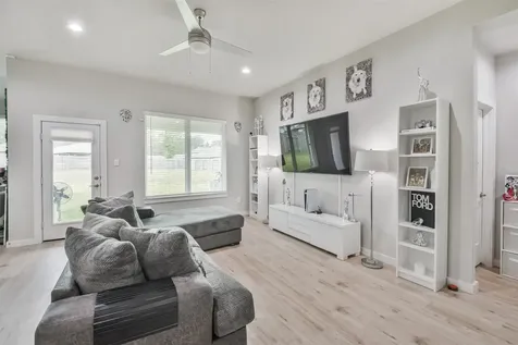 14226 Lake Lodge Drive Conroe TX 77384