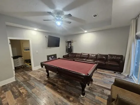 409 Perkins Avenue League City TX 77573