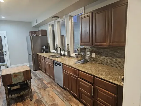 409 Perkins Avenue League City TX 77573