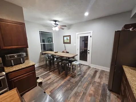 409 Perkins Avenue League City TX 77573