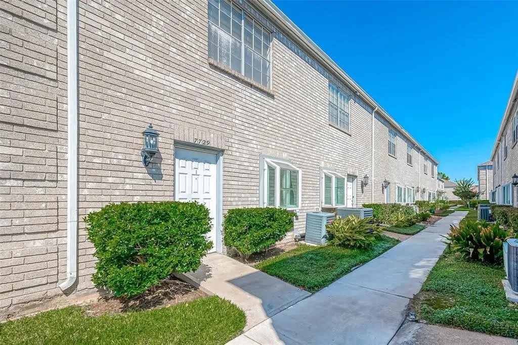 7729 Cambridge Street 7729 Houston TX 77054