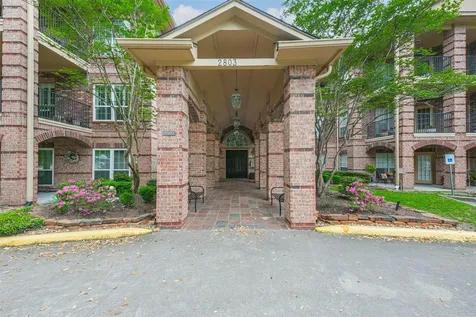 2803 Kings Crossing Drive 315 Kingwood TX 77345