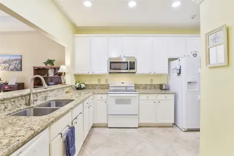 2803 Kings Crossing Drive 315 Kingwood TX 77345
