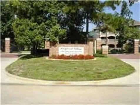 2803 Kings Crossing Drive 315 Kingwood TX 77345