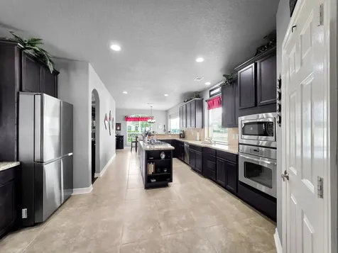 14865 Lisa Lane Beaumont TX 77713