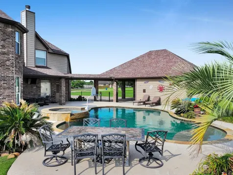 14865 Lisa Lane Beaumont TX 77713
