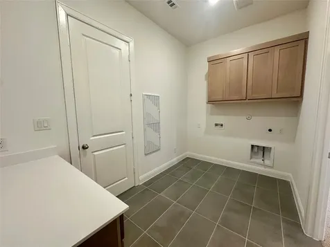 910 Hilltop View Lane League City TX 77546