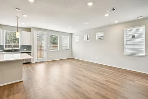 3227 Quiet Sunset Drive Houston TX 77080
