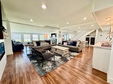 16 Trout Street Palacios TX 77465