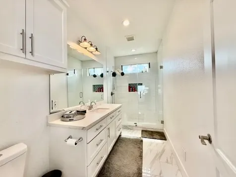16 Trout Street Palacios TX 77465