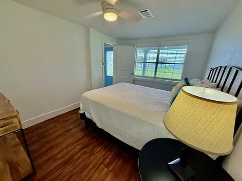 16 Trout Street Palacios TX 77465