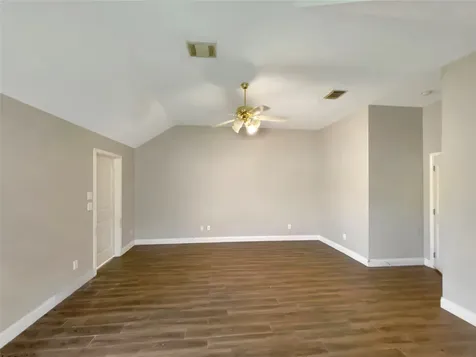 109 Smokey Lake Lane Dickinson TX 77539
