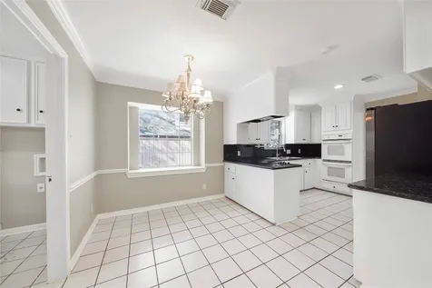 16121 Singapore Lane Jersey Village TX 77040