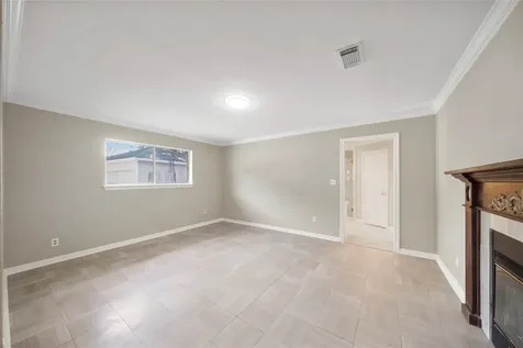 16121 Singapore Lane Jersey Village TX 77040