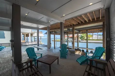 1534 Windsong Way Tiki Island TX 77554
