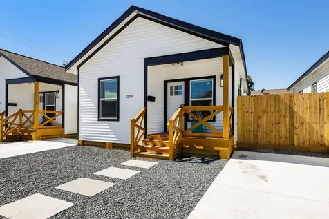1214 53rd Galveston TX 77551