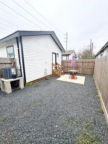 1214 53rd Galveston TX 77551