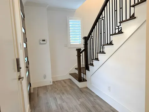 2115 Detering Street Houston TX 77007