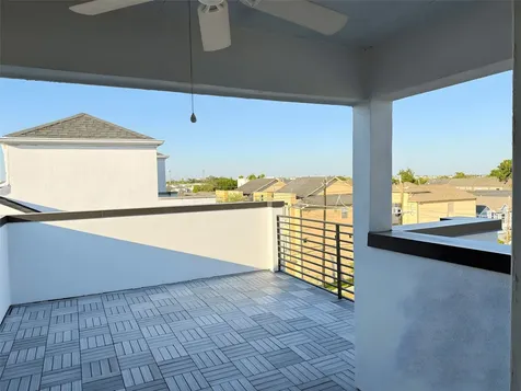 2115 Detering Street Houston TX 77007