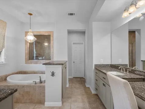 904 Cozy Hollow Court Friendswood TX 77546