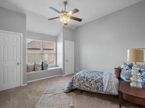 904 Cozy Hollow Court Friendswood TX 77546