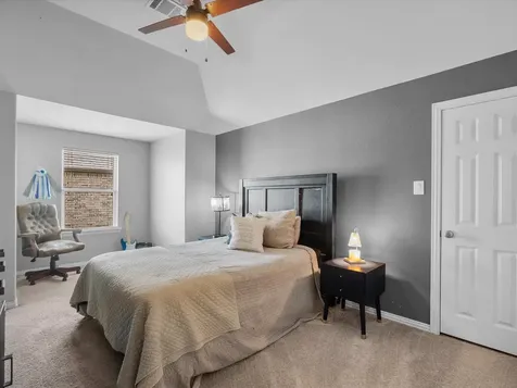 904 Cozy Hollow Court Friendswood TX 77546