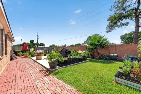 2606 Cypress Springs Drive Pearland TX 77584