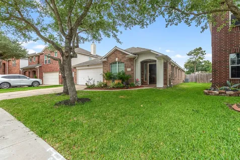 2606 Cypress Springs Drive Pearland TX 77584
