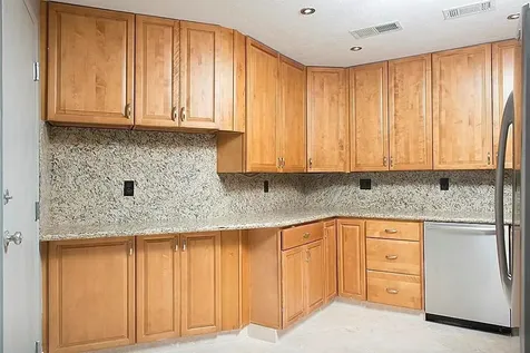 5050 Woodway Drive 2a Houston TX 77056