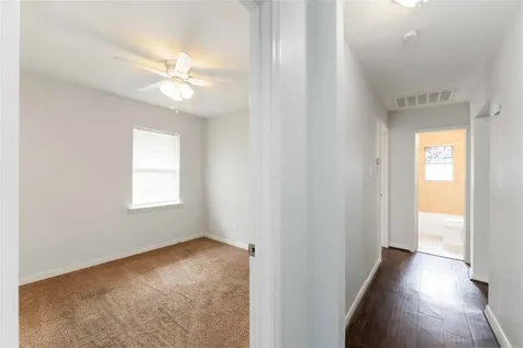 3122 Sunnydale Drive Houston TX 77051