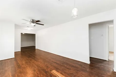 3122 Sunnydale Drive Houston TX 77051