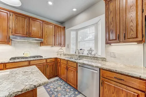 2810 Plantation Wood Lane Missouri City TX 77459