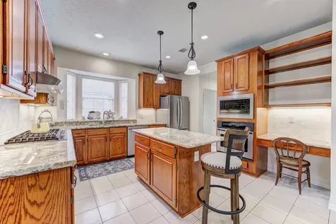 2810 Plantation Wood Lane Missouri City TX 77459