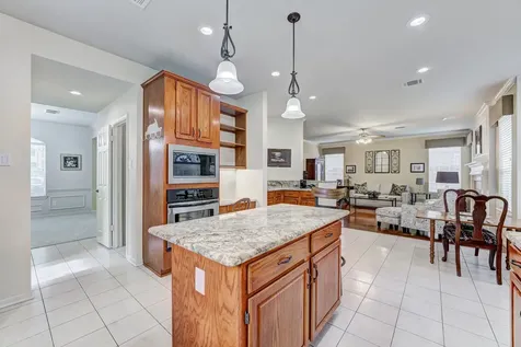 2810 Plantation Wood Lane Missouri City TX 77459